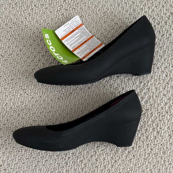 NWT Crocs Lina Wedge - Picture 2 of 10